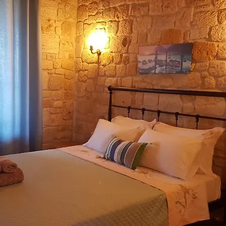 Вилла Luxury Stone In Afitos St'aloni *