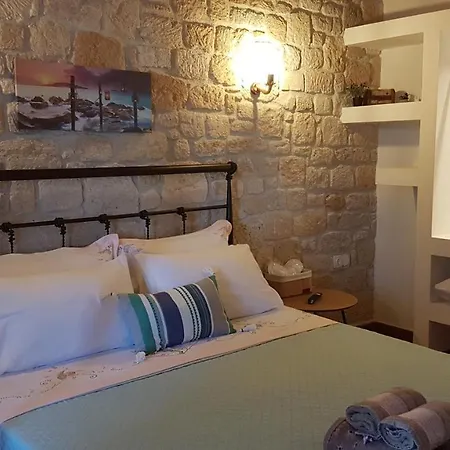 Villa Luxury Stone In Afitos St'aloni