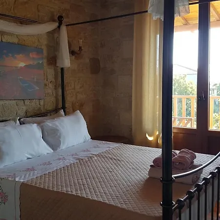 Villa Luxury Stone In Afitos St'aloni *