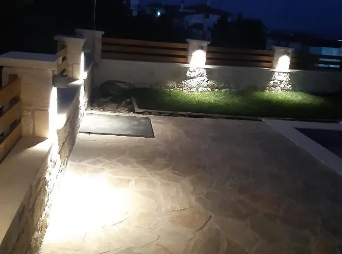 Villa Luxury Stone In Afitos St'aloni
