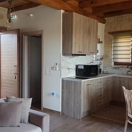 Vila Luxury Stone In Afitos St'aloni