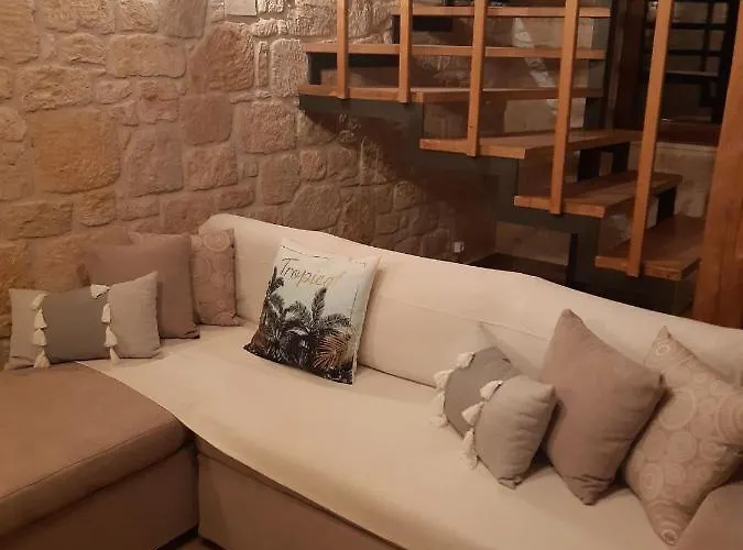 Villa Luxury Stone In Afitos St'aloni *