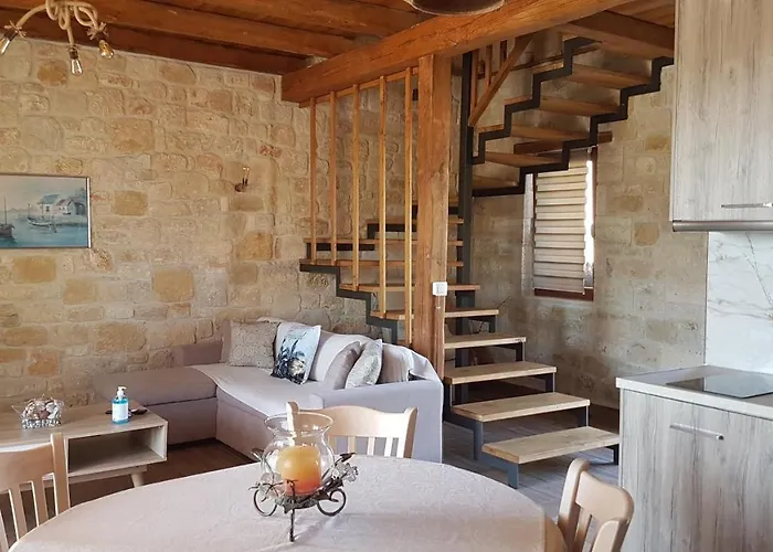 Villa Luxury Stone In Afitos St'aloni