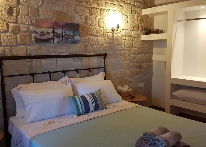 Villa Luxury Stone In Afitos St'aloni