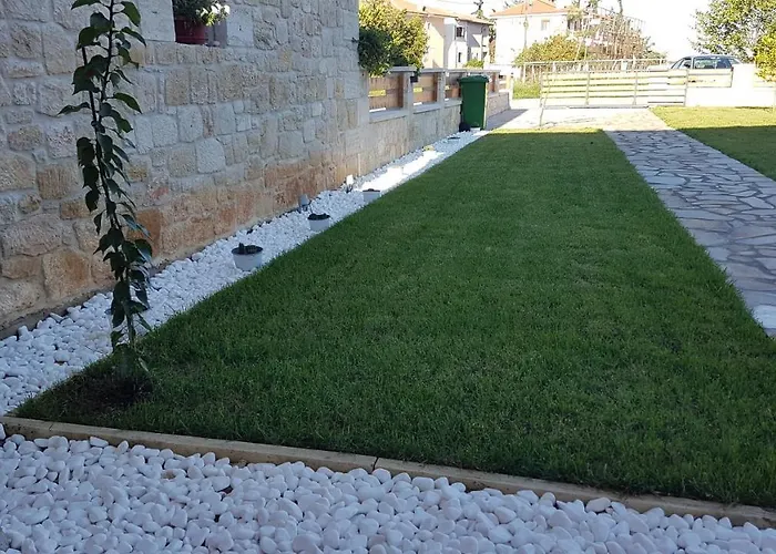 Villa Luxury Stone In Afitos St'aloni