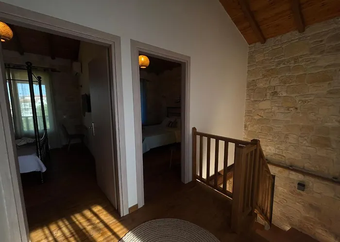 Villa Luxury Stone In Afitos St'aloni